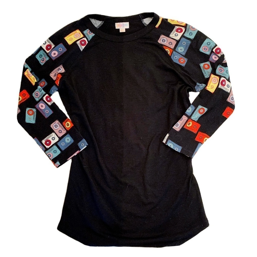 🛍 LulaRoe Cassette Print Pattern Shirt